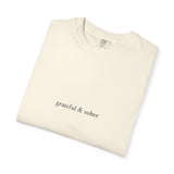 Load image into Gallery viewer, grateful &amp; sober Tee